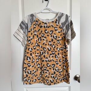 Leopard Print Short Sleeve Top